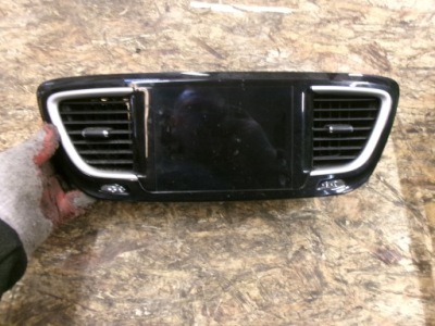 Chrysler pacifica ii дисплей экран монитор p68239902ad фото №1