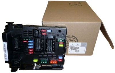 Блок управления предохранителей citroen c2, c3, фото №1