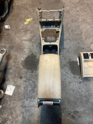 Vw passat b6 туннель средний 3c0864207t фото №1