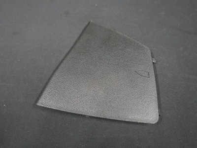 Bmw f48 x1 защита лампы крышки багажника правая фото №1