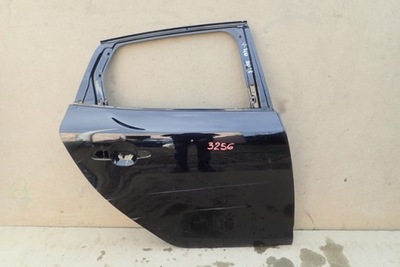 Двері праве задні правий задня volvo v40 2012- фото №1