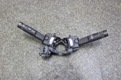 Camaro ss 09-15r переключатели переключатель комбинированный фото №1