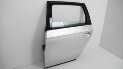 Дверь левый задняя vw passat b7 10-14r kombi la7w фото №1