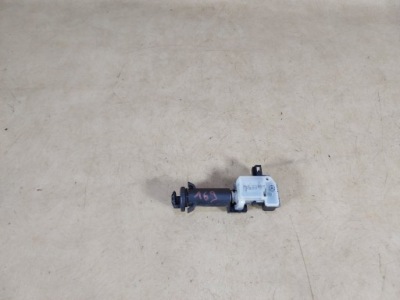 Mercedes w169 привод крышка заливной a2038201997 фото №1