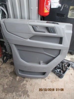 Оббивка ліва двері vw crafter ii 7c0 18-21rok фото №1