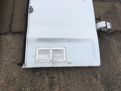 Двері правий задня trafic vivaro фото №1