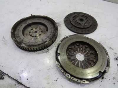 Сцепление колесо двухмассовый kia ceed ii 1.4 crdi 2012- фото №1
