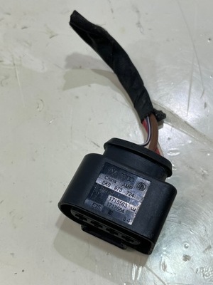 Колодка штекер audi a3 8v 8k0973724 фото №1