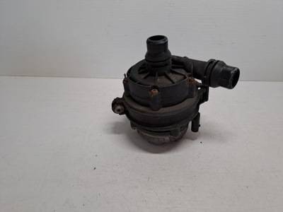 BMW M3 F80 PUMP WATER 392024051  