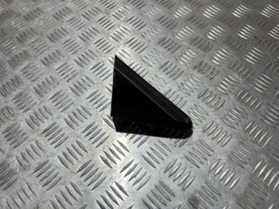 Молдинг крыла правый перед треугольник renault symbioz 24- фото №1