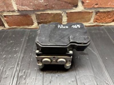 Toyota hilux насос abs 116040-44720 44540-71060 фото №1