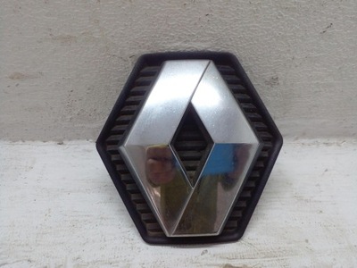 EMBLEMA INSIGNIA DE CAPO RENAULT CLIO II 01-05  