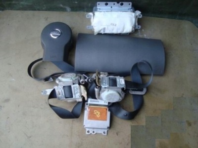 Nissan xterra pathfinder 06-10 комплект подушок фото №1