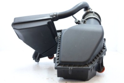 Корпус фільтра повітря bmw g11 g12 g30 7643301 фото №1