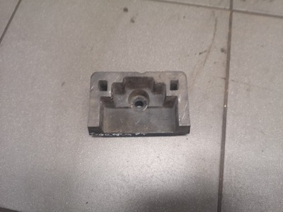 Кронштейн кронштейн домкрата vw touareg 7l8804123 фото №1