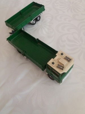 MATCHBOX FORD M SERIES 1979r.LESNEY