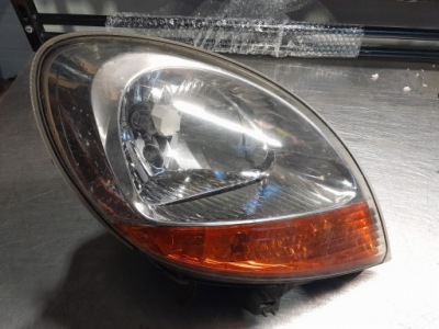 Лампа перед правая 8200150617 renault kangoo i lift фото №1