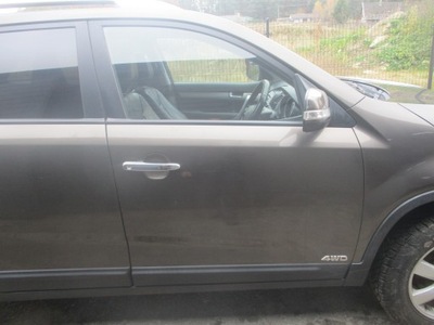 Дверь правый перед kia sorento ii 09-11 d0 фото №1