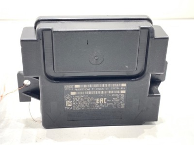 Модуль бензиновый jeep cherokee kl p68322950ab блок управления фото №1