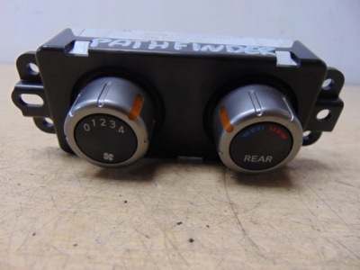 Панель управление кондиционера nissan pathfinder фото №1