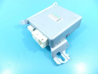 Блок керування модуль підсилювача toyota avensis iii t27 фото №1