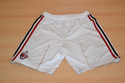 2010-11 AC Milan spodenki wyjazdowe