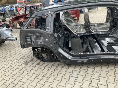 Крила правий задня задній чверть bmw i3 i01 фото №1