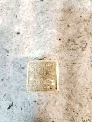 Реле 95vg13150aa ford escort mk7 puma фото №1