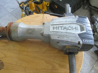 Młot wyburzeniowy z udarem HIKOKI (Hitachi) H90SG