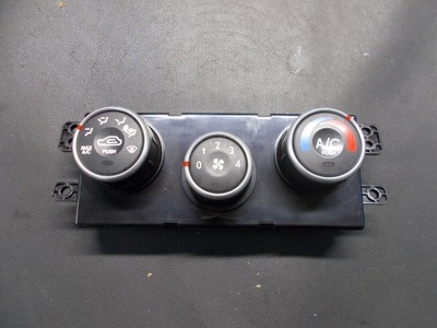 Панель обдув hyundai tucson i фото №1