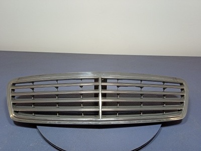 Mercedes c klasa w203 решётка радиатора решётка радиатора a2038800183 фото №1