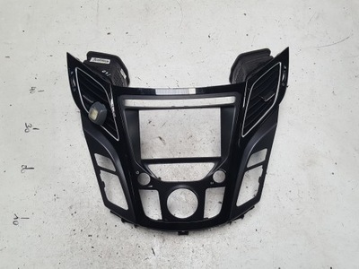 Hyundai i40 11-14r рамка радио решётки обдув средний фото №1