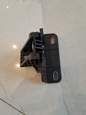 Mazda cx90 кронштейн напрямна кронштейн фото №1