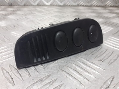 Панель переключателей citroen c3 i 96405773xt фото №1