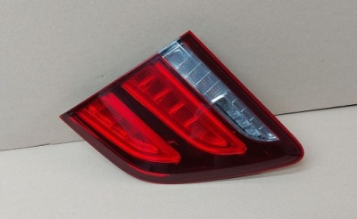 Лампа задня права w кришка mercedes gle w166 фото №1