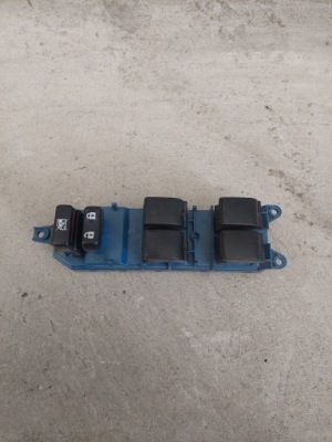 Toyota verso 13 - панель вимикач вікон 840400f080 фото №1