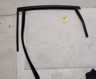 Рамка прокладка двері лівий задній ford c-max am51-r25825 фото №1