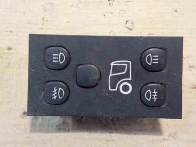 Панель вимикач протитуманних фар світла scania r 0431601 фото №1