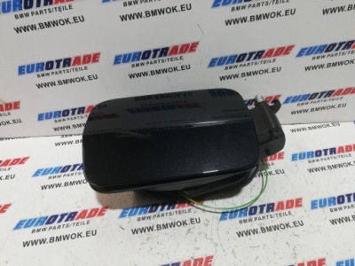 Bmw xm g09 защита заливной топлива крышка 9451516 фото №1