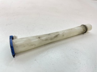 Kia sorento 2007 трубка заливної розпилювача фото №1