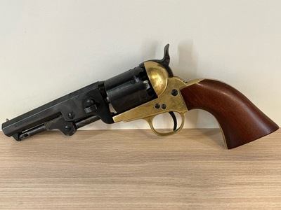 Broń czarnoprochowa Colt Navy 1851 Pietta kal. 36