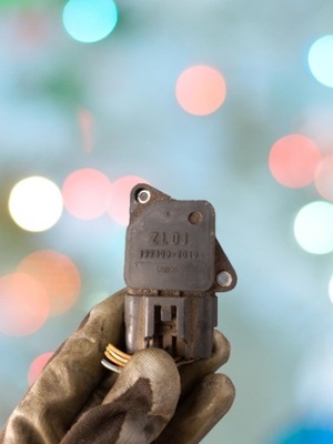 Расходомер mazda 323f 02r 2.0d фото №1