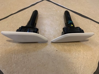 Mazda 6 13- омивач лампи оригінал фото №1