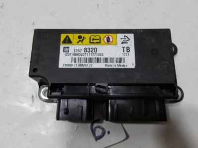 Модуль датчик подушок подушка безпеки 13578320 opel insignia a фото №1