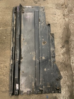 Audi a4 b8 a5 захист плита підлога підвіска ліва фото №1