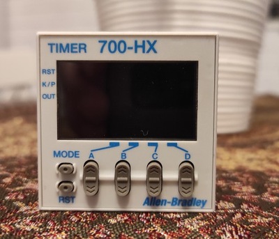 TIMER Allen-Bradley 700-HX