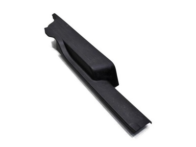 Молдинг накладка поріг правий задня mazda 5 i lift фото №1