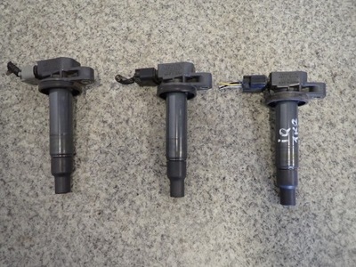 Toyota iq 08- котушка запалювання фото №1