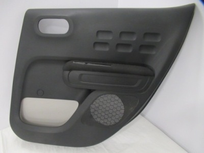 C3 iii обшивка оббивка двері правий задній фото №1