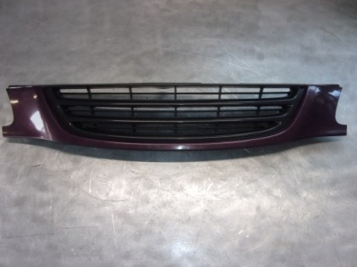 Решётка радиатора решётка  5311-05030 toyota avensis t22 фото №1